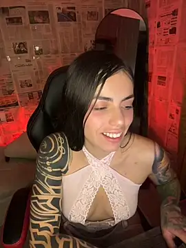 i_am_nina_ Live XXX-Chat