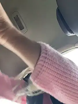 Chat +18 de MerlinDave ao vivo