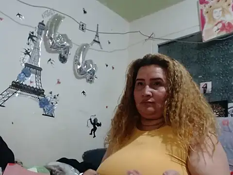 Perla1981-- élő XXX-chatje