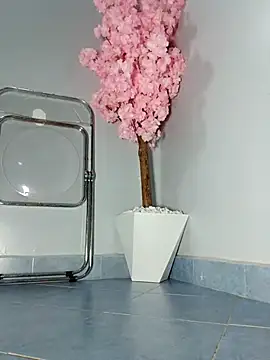 دردشة kinkybeby الجنسية المباشرة