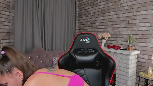 دردشة SarahCoksss الجنسية المباشرة