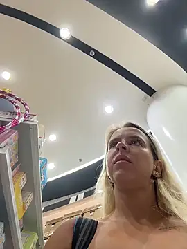 LikaCat Chat XXX live