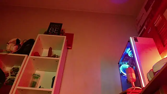 SmokyDee: онлайн-секс-чат