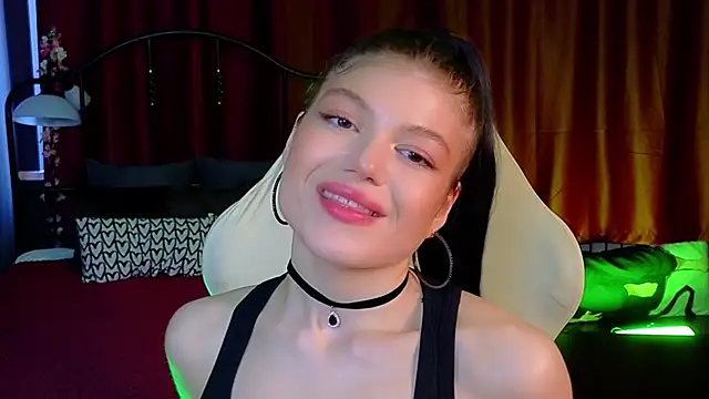 Softeach's Live XXX Chat