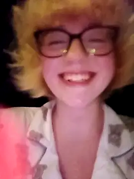 mcjbgfhgjhiiilllufjyf's Live XXX Chat