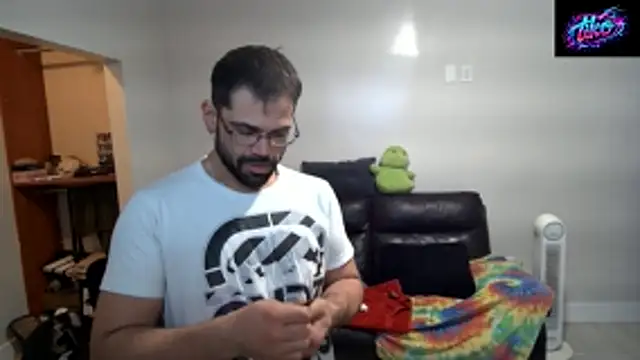 Zander823 Live XXX-Chat