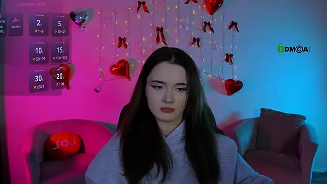 liana_kisses Adlı Modelin Canlı XXX Sohbeti