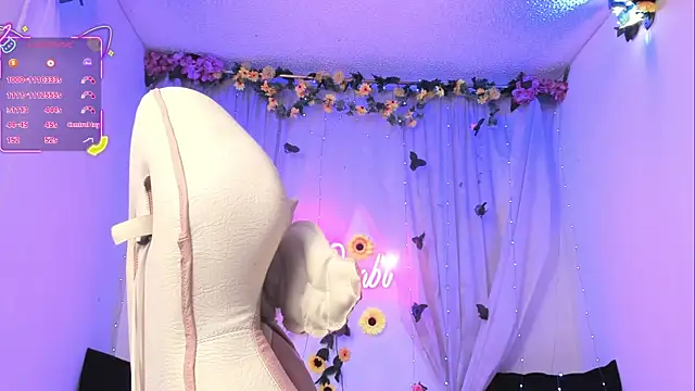 sweetbambi23 Chat XXX live