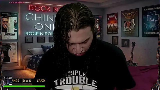 chino_roz – webcam-show