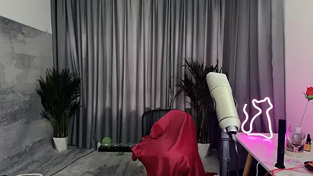 hafabva élő XXX-chatje