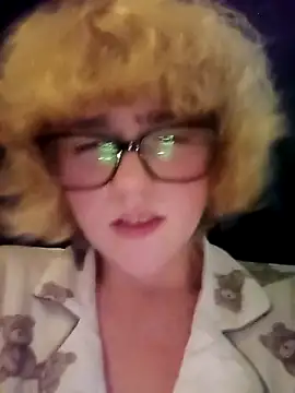 mcjbgfhgjhiiilllufjyf Chat XXX in diretta