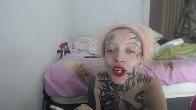 Chat +18 de barbara_anal_squirt_ ao vivo