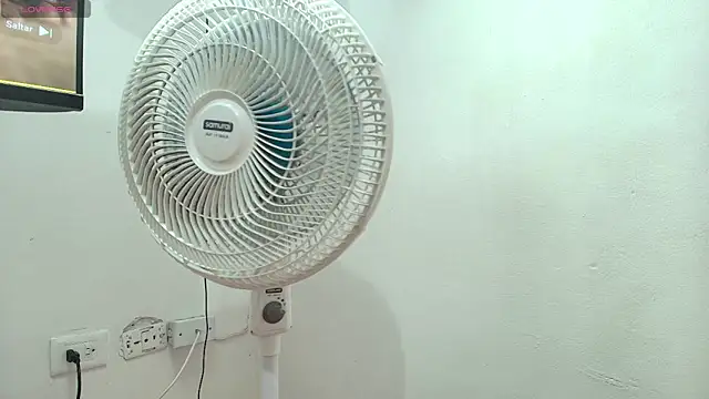 Elizabetth_Roman 现场XXX聊天