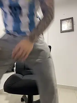 MattiaDupontn Live XXX chat