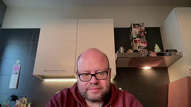 theitalianbear Show Webcam