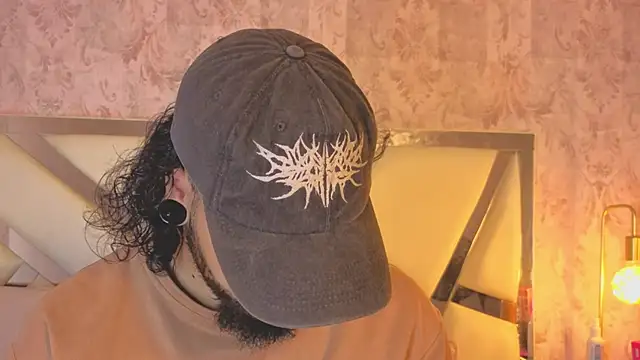 Benny_and_Mark's Live XXX Chat