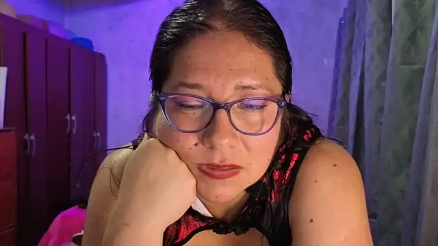 scarlett_widow_n Webbikameraesitys