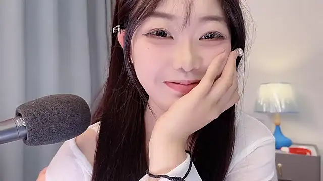 Chatroom XXX en direct de smalldaisy