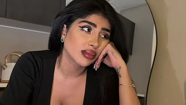 عرض كام ArabicBarbie