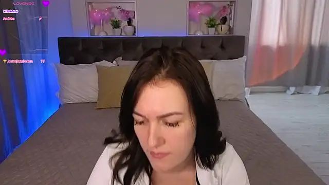 b1ushf1owerr live XXX chat