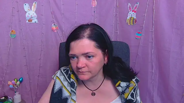 LauraFinn's Live XXX Chat