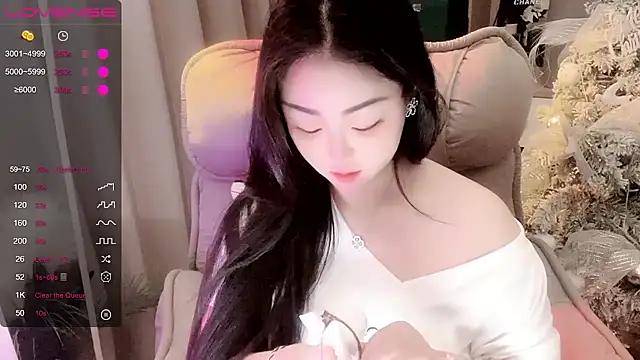 Monica-666888- Show Webcam