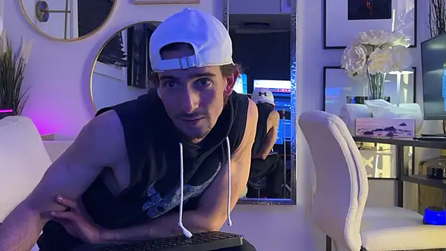 DylanBrook Webcam show