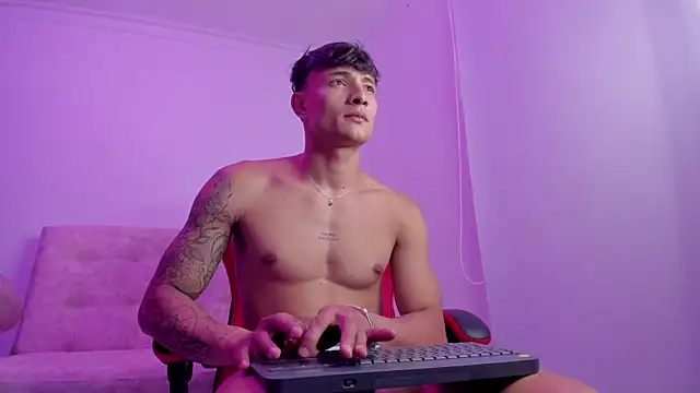 Show de DavisFirb na webcam