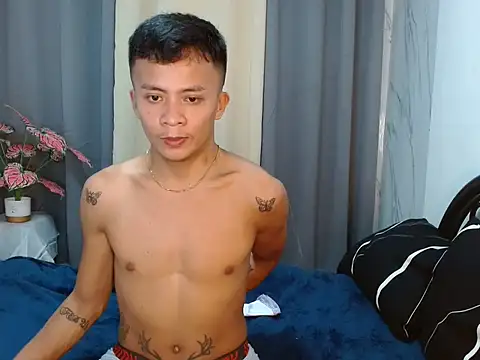 ur_twinkKirk6969 Pertunjukan Webcam