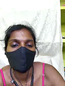 Honey_rosetamil 现场XXX聊天