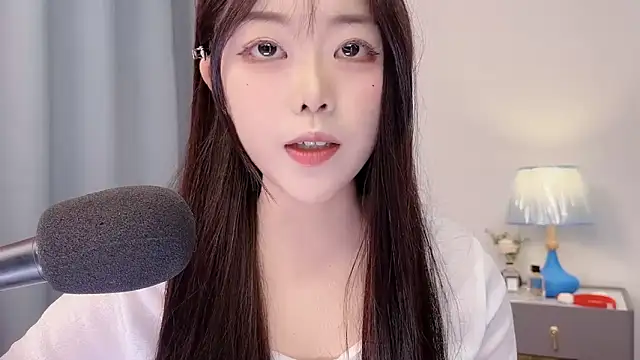 smalldaisy: απευθείας συνομιλία ΧΧΧ