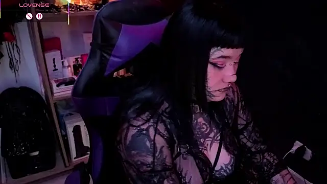 aradia_66 – webcam-show