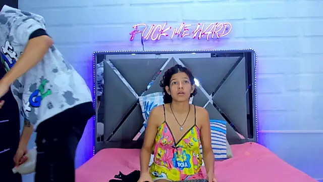 BunnyLove_'s Live XXX Chat