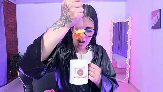 Babyvenu_tay – Live XXX-chat