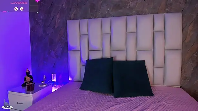 lya_gomez – Live XXX-chat