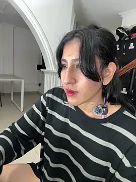 Chat +18 de Violet_rousse7 ao vivo