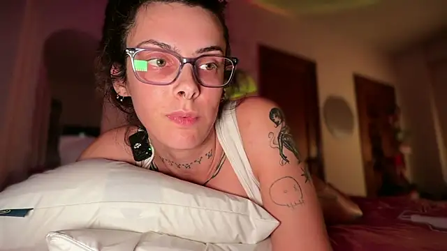 Webkamerová show GennaJames