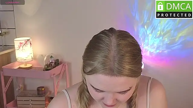 Chatroom XXX en direct de Essie_Fanning