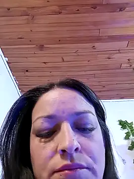 XXX chat uživo modela Isa_bluee