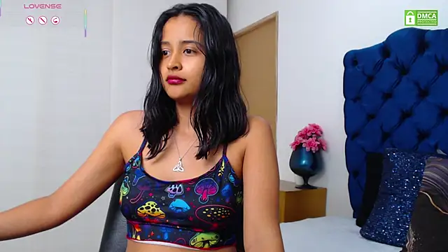 Lili666_ Chat XXX live