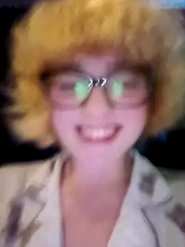 mcjbgfhgjhiiilllufjyf's Webcam Show