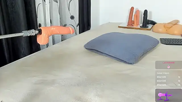 Pokazy przed kamerką – CREAMY_BUBBLEGUM