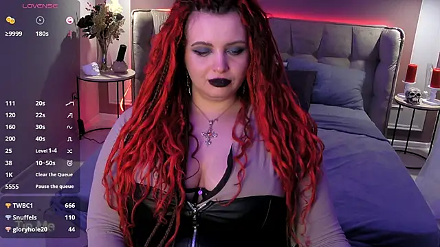 Miss_Maya_Mils' Live XXX Chat