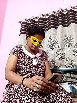 Gullapi Live XXX Chat