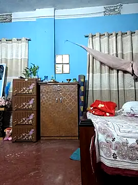 124pakhi 网络视讯表演