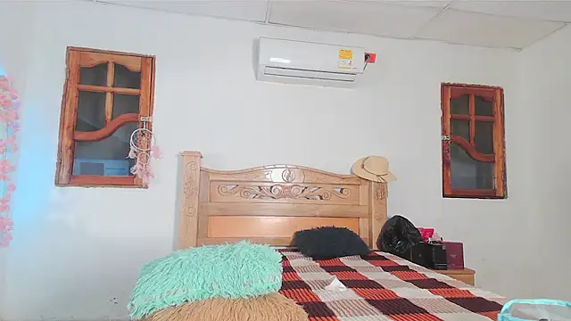 XXX chat uživo modela bratz_glloe