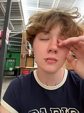 IceMur's Live XXX Chat