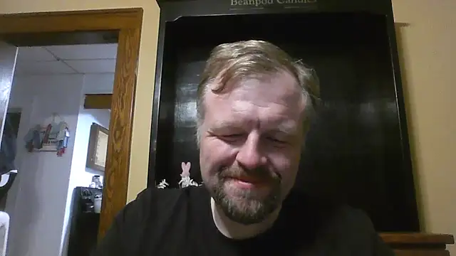 Pertunjukan Kamera Web TheOneDonShaun