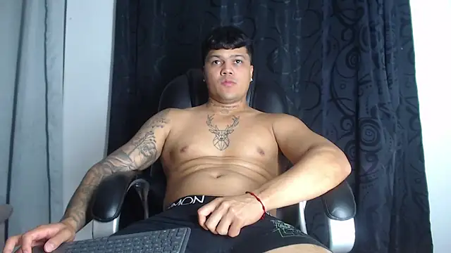 Pedro_x777's Webcam Show
