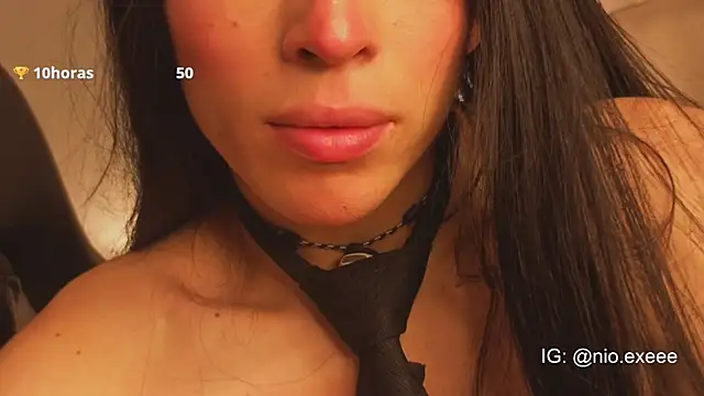 Chat XXX Live Nioki_